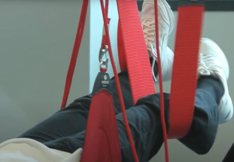 Recommended Exercise Therapy for People with Hemiplegia: “Sling Exercise Therapy Using Redcord” – At the Physio Center for Foreign Residents in Japan